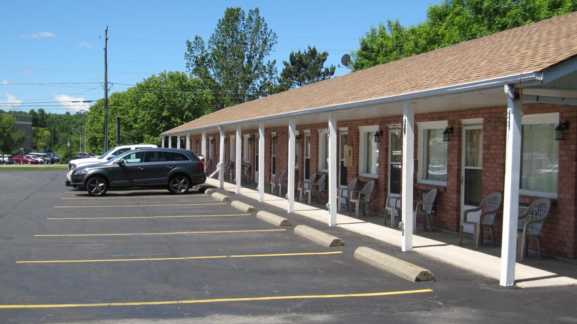 Wellington Inn Bracebridge Zewnętrze zdjęcie